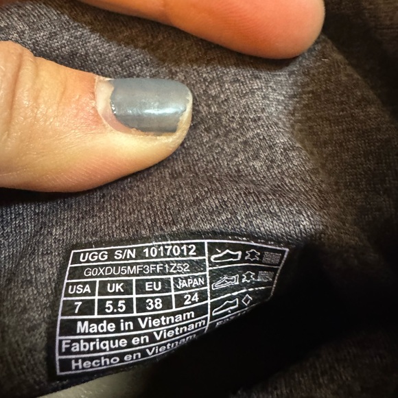 Ugg Roll Top Sneakers - Picture 6 of 7